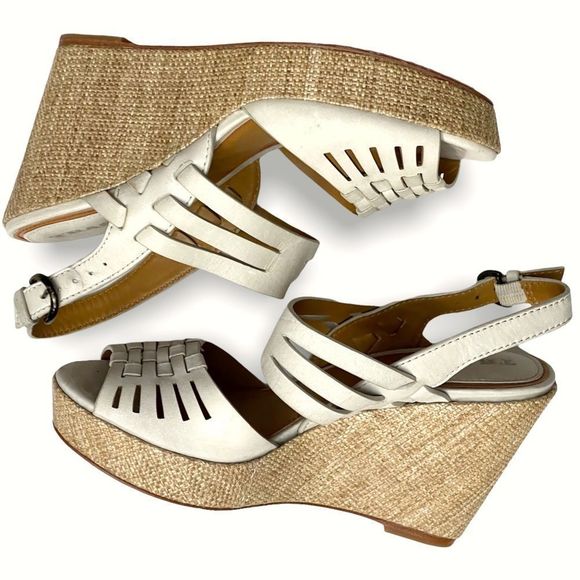 Trask 'Willow' Leather Platform Wedge Sandal - Picture 10 of 16